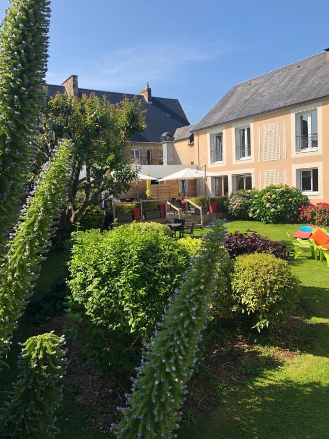 Hotel Le Gue Du Holme Saint-Quentin-sur-le-Homme Esterno foto