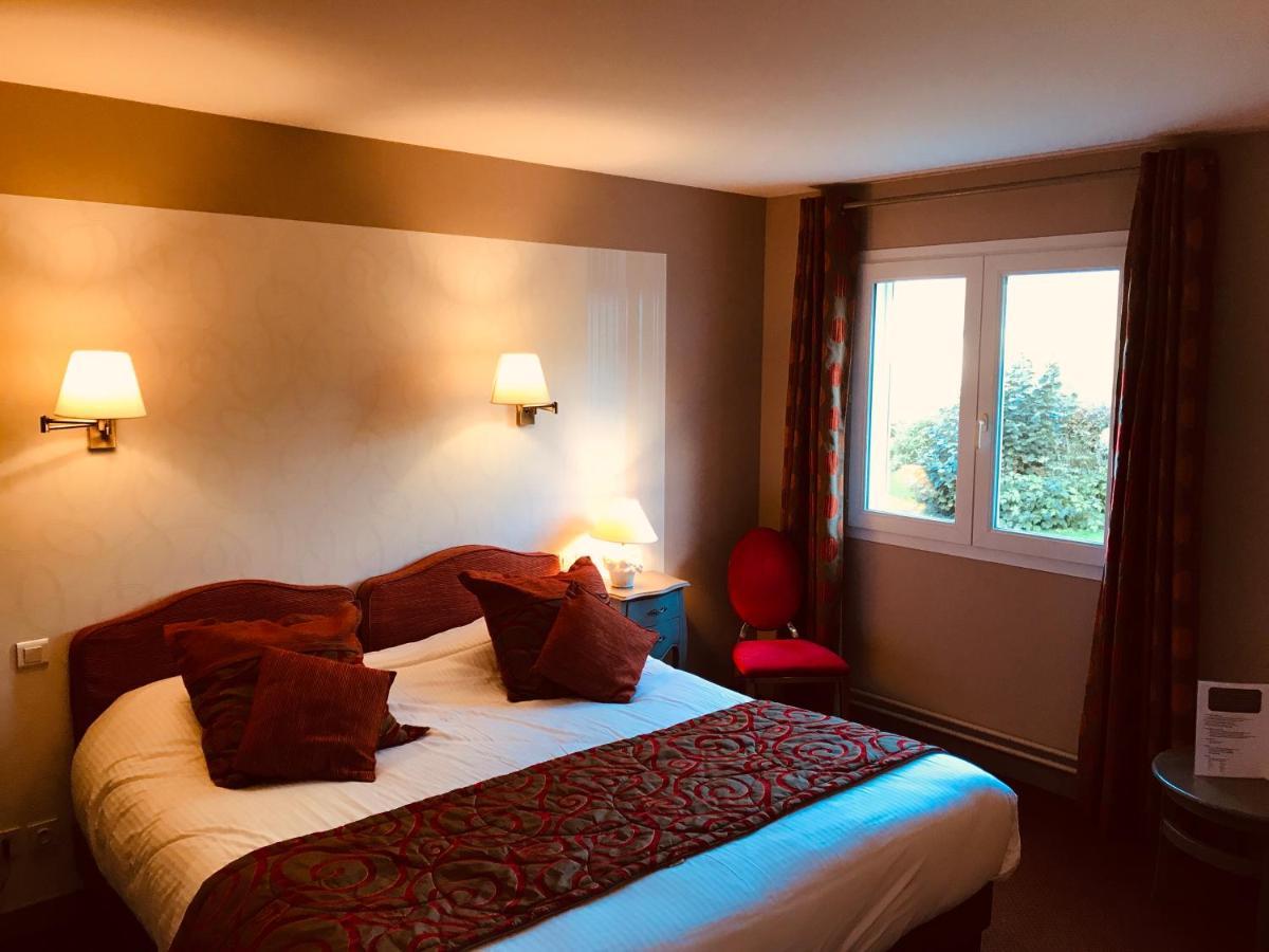 Hotel Le Gue Du Holme Saint-Quentin-sur-le-Homme Esterno foto