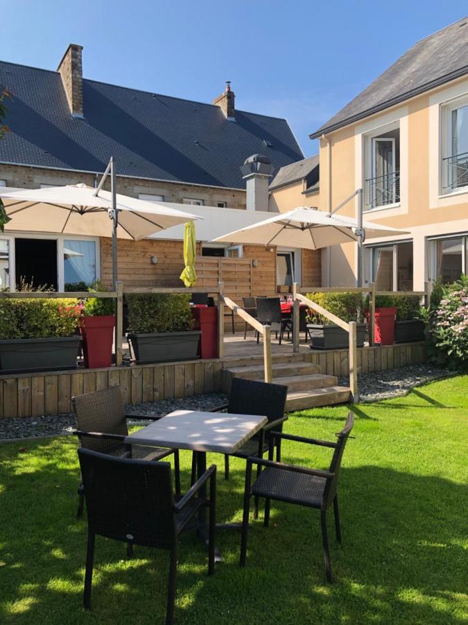 Hotel Le Gue Du Holme Saint-Quentin-sur-le-Homme Esterno foto