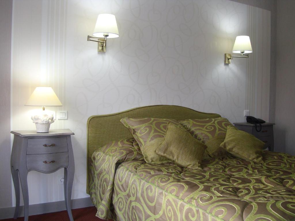 Hotel Le Gue Du Holme Saint-Quentin-sur-le-Homme Camera foto