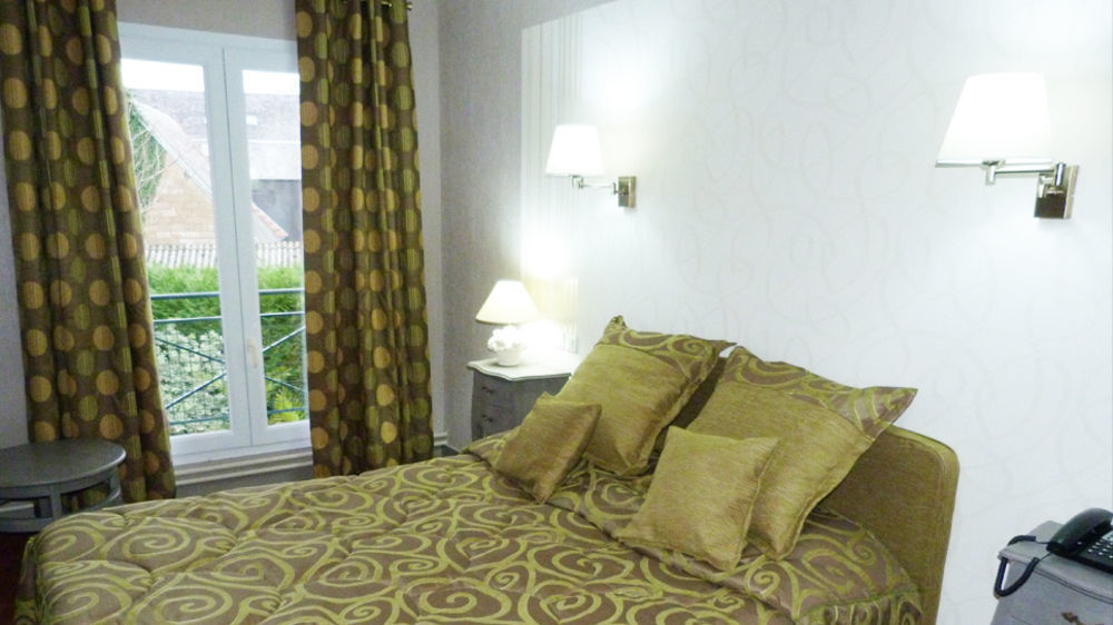 Hotel Le Gue Du Holme Saint-Quentin-sur-le-Homme Esterno foto
