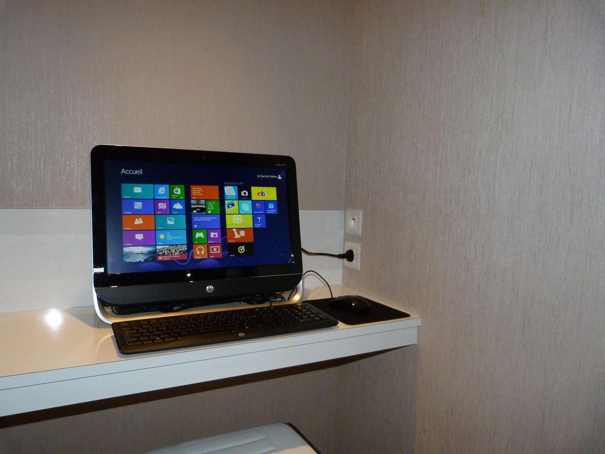 Hotel Le Gue Du Holme Saint-Quentin-sur-le-Homme Esterno foto