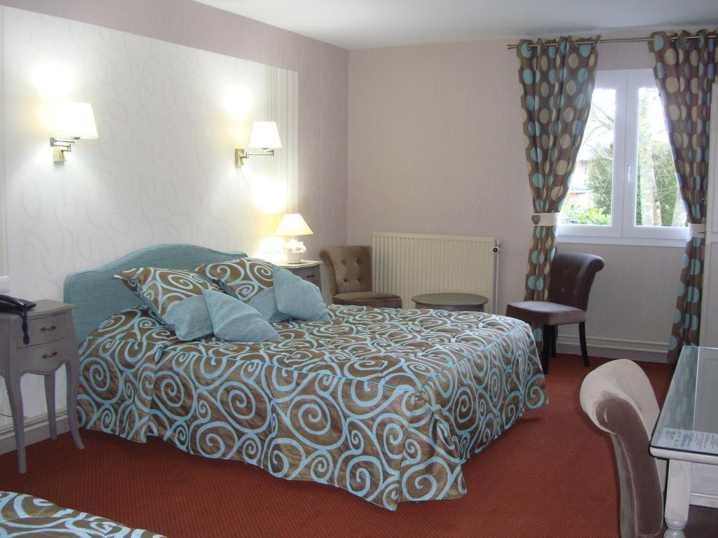 Hotel Le Gue Du Holme Saint-Quentin-sur-le-Homme Camera foto