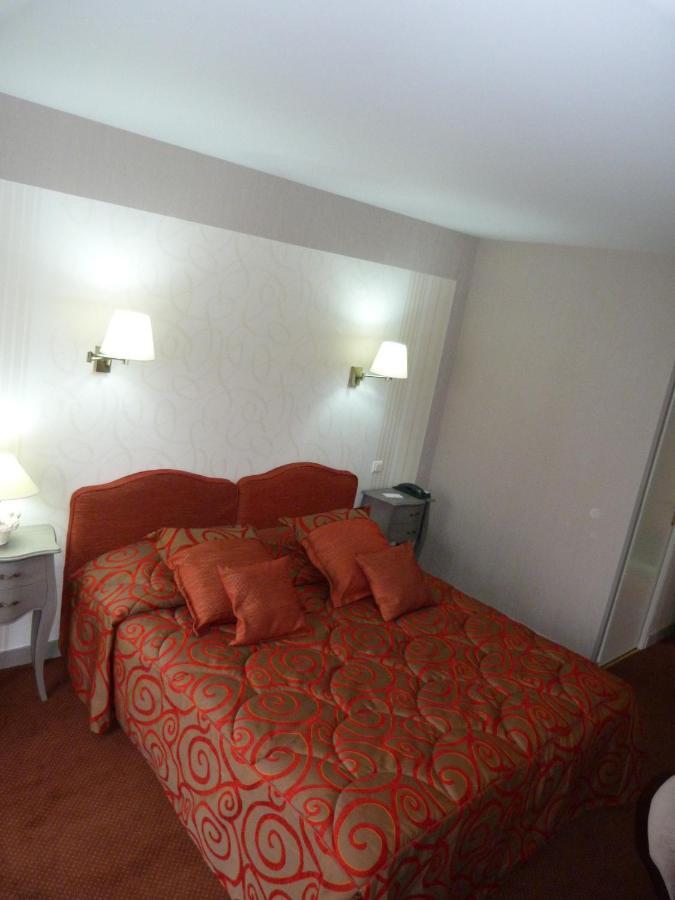 Hotel Le Gue Du Holme Saint-Quentin-sur-le-Homme Camera foto